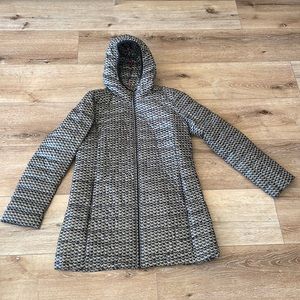 Max&Co rain jacket size 12 in excellent conditions (like new)